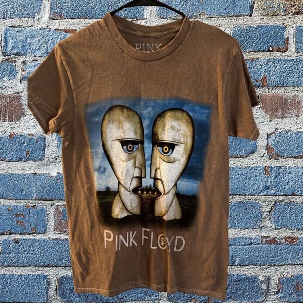 Pink Floyd Graphic T-Shirt